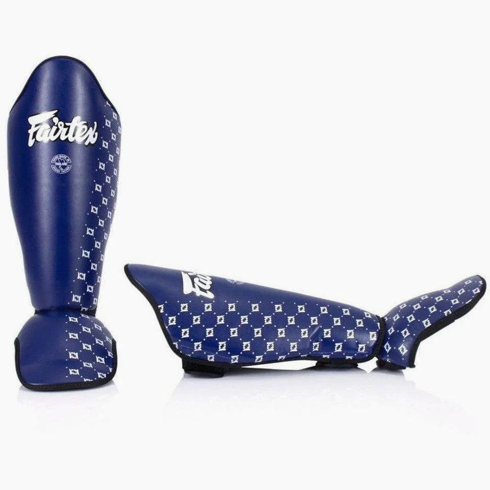 FAIRTEX KICKBOKS SCHEENBESCHERMERS SP5 BLAUW/WIT