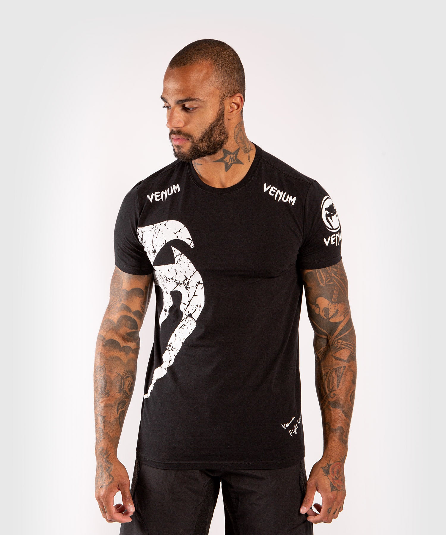 VENUM GIANT T-SHIRT - ZWART