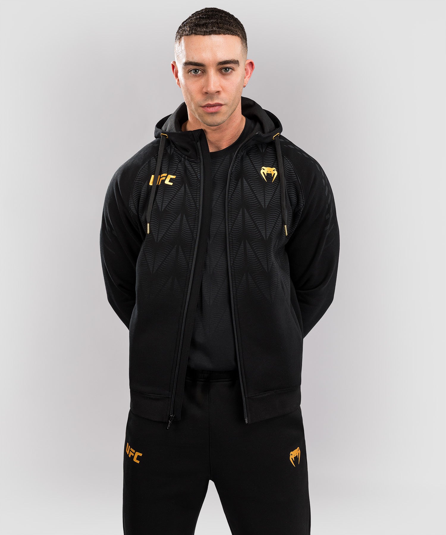 VENUM UFC ZENITH ZIP HOODIE ZWART/GOUD
