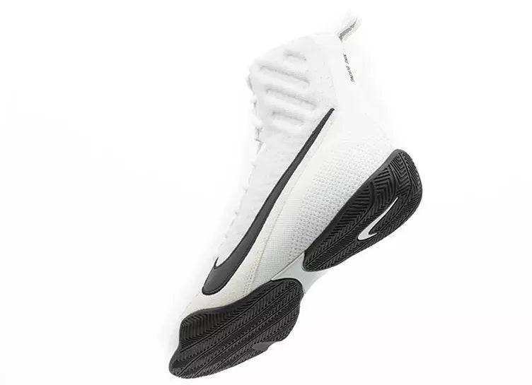 NIKE BOKSSCHOEN MACHOMAI 3.0 WIT/ZWART