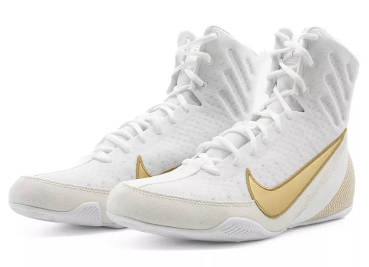 NIKE BOKSSCHOEN MACHOMAI 3.0 WIT/GOUD