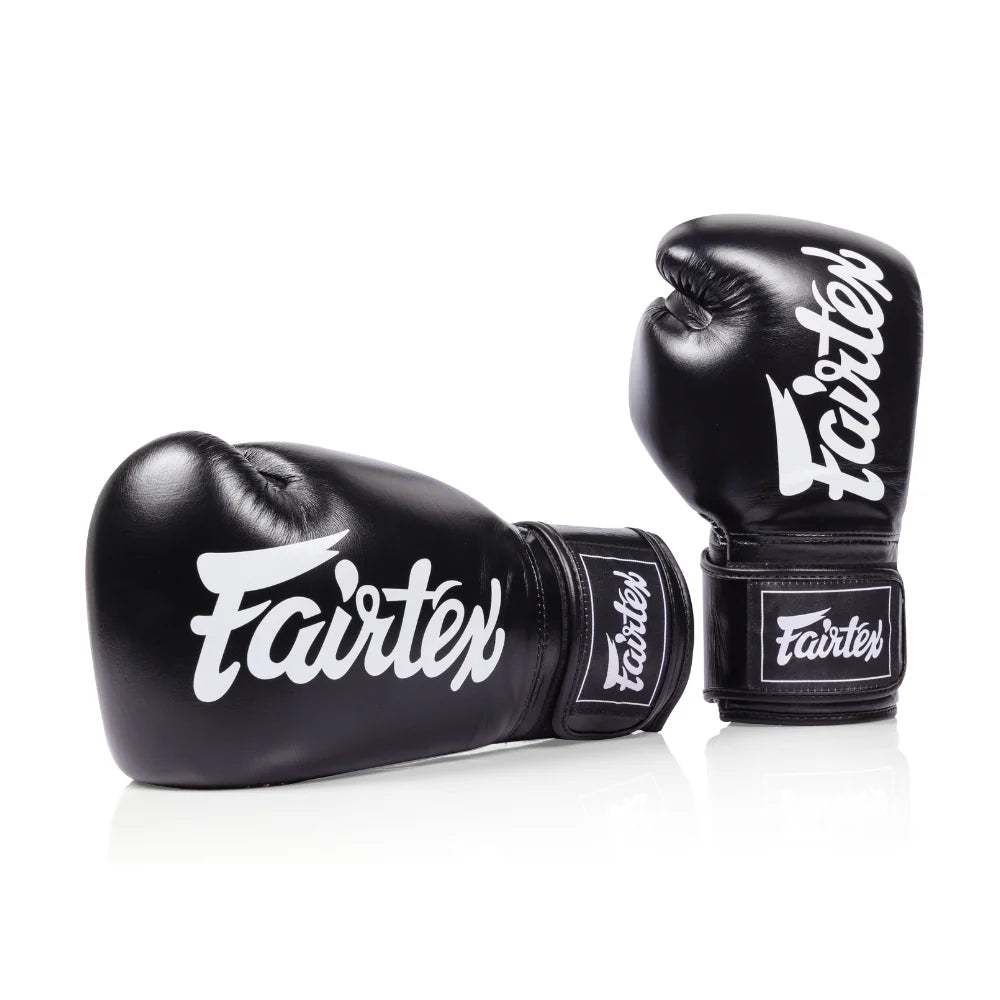 FAIRTEX (KICK)BOKSHANDSCHOENEN TITAN - ZWART