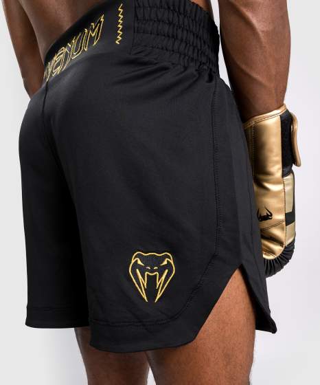 VENUM CLASSIC BOXING SHORTS - ZWART/GOUD