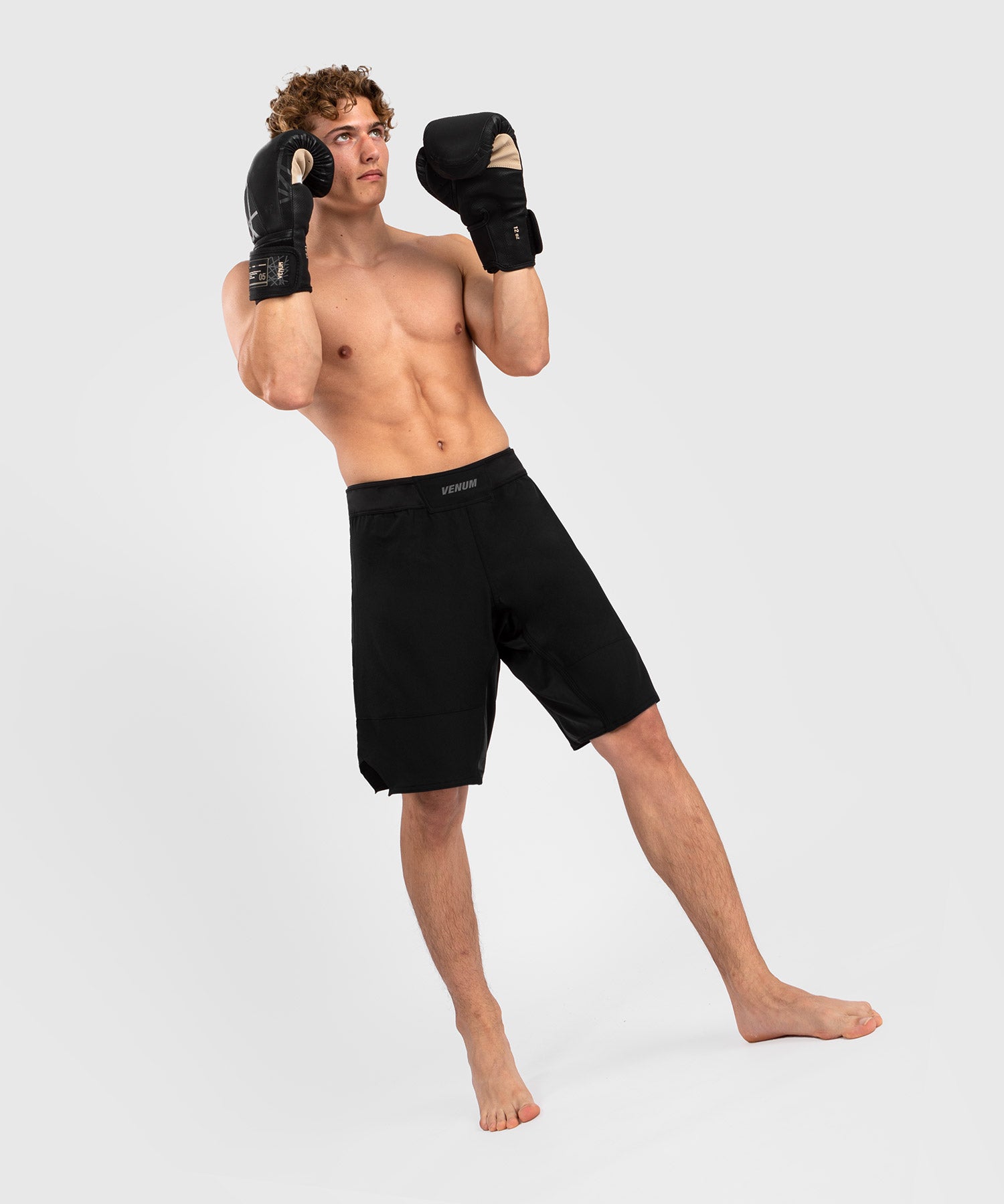 VENUM G-FIT AIR FIGHT SHORTS-ZWART