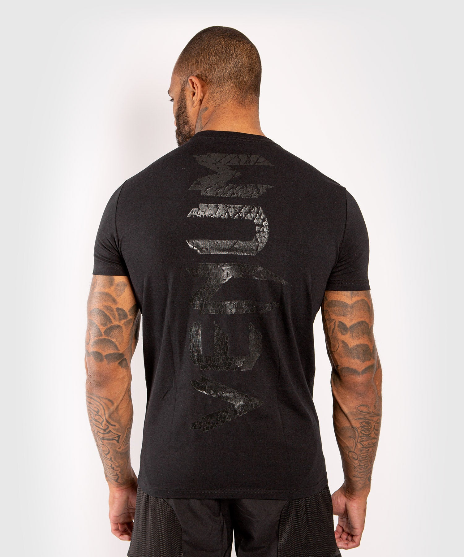 VENUM GIANT T-SHIRT - MAT ZWART