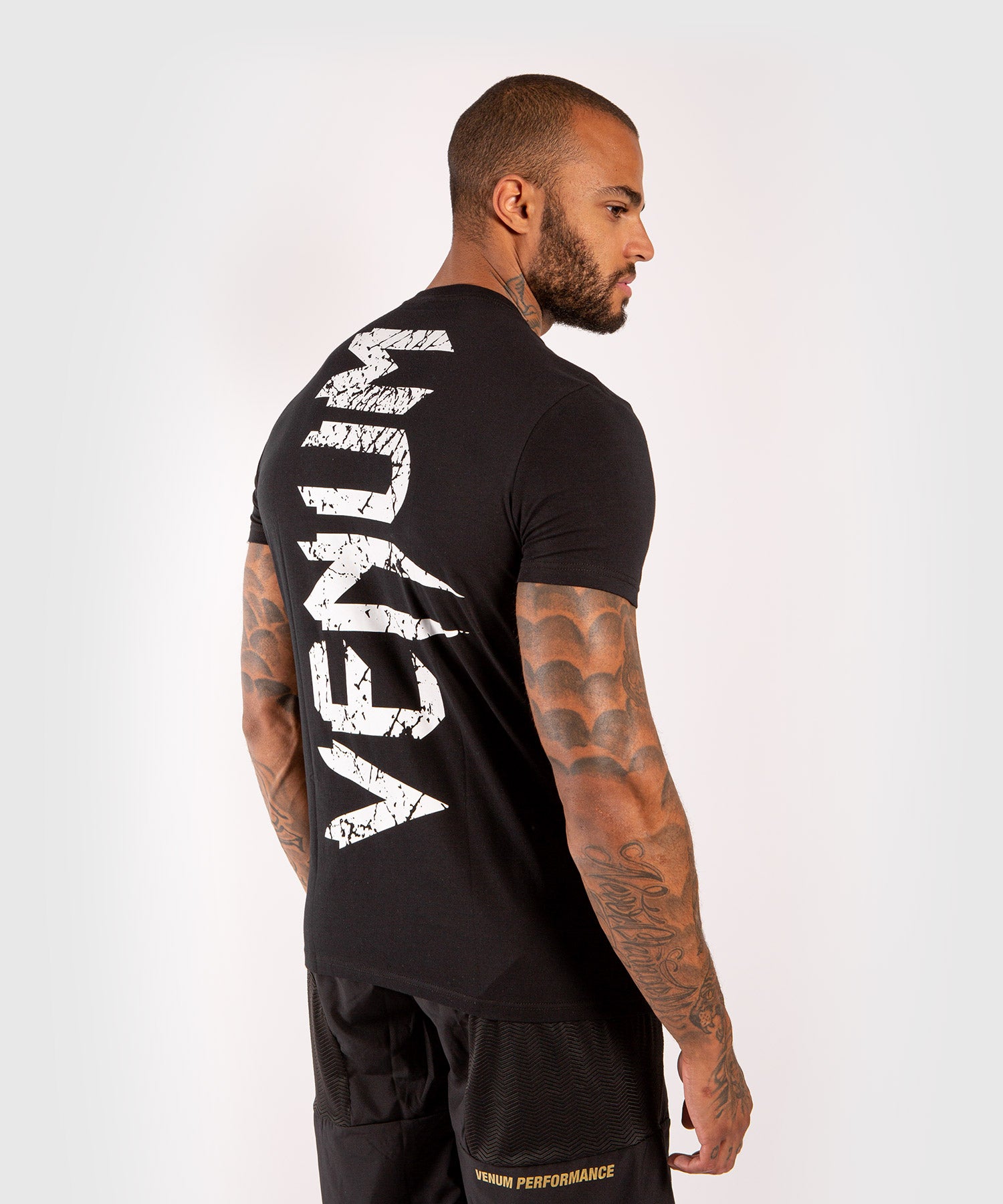 VENUM GIANT T-SHIRT - ZWART