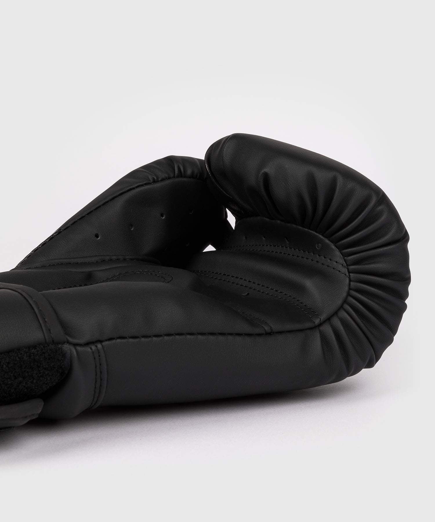 VENUM (KICK)BOKSHANDSCHOEN CHALLENGER 2.5 ZWART/ZWART