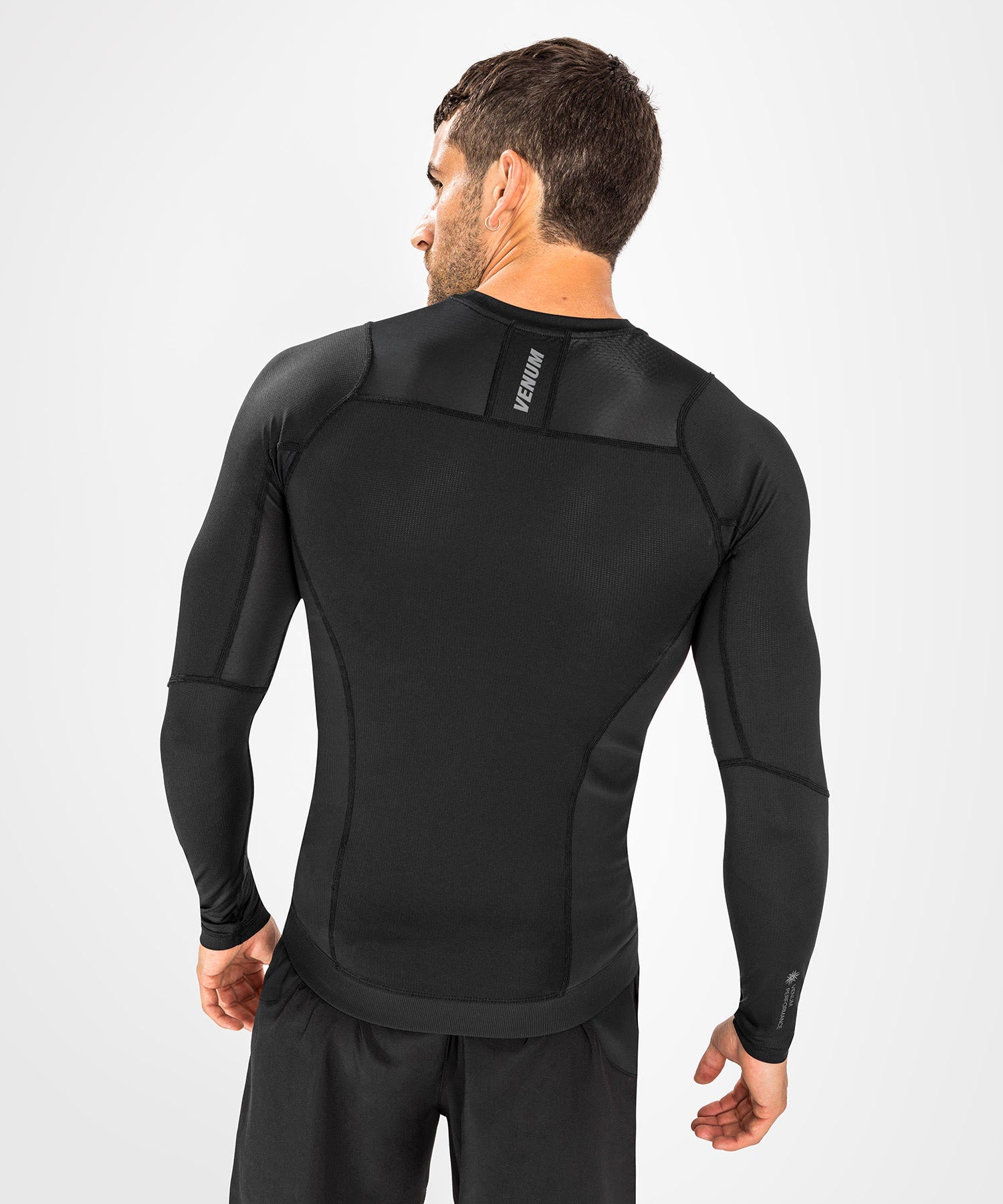 VENUM G-FIT AIR LONG SLEEVE RASHGUARD ZWART