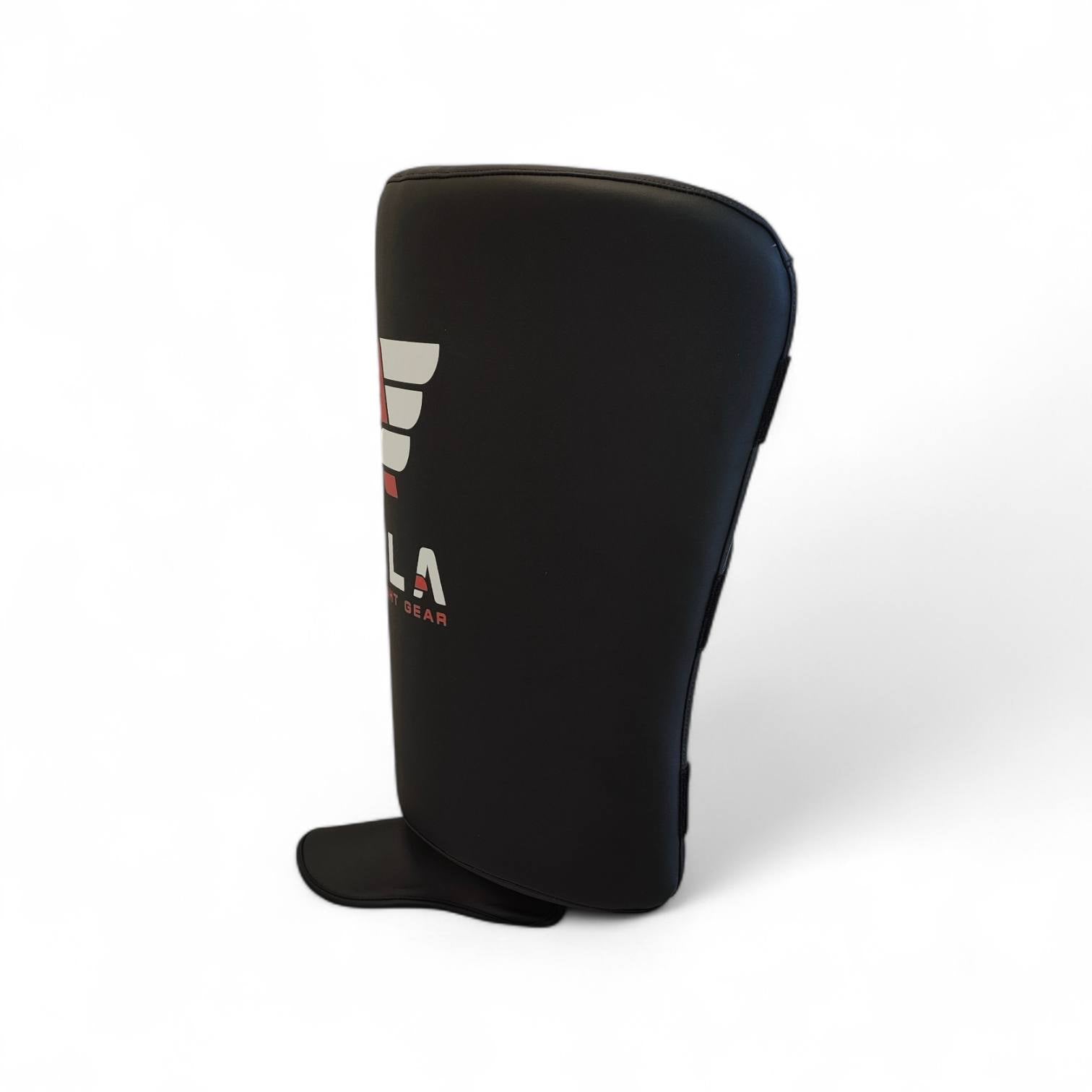 ATILA CALFKICK PROTECTOR - ZWART